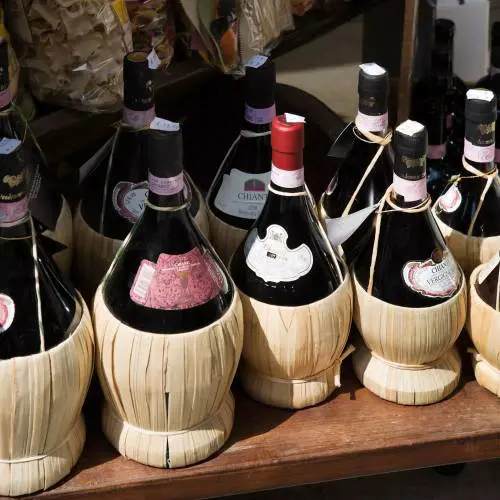 Come il fiasco fece grande il Chianti in Toscana