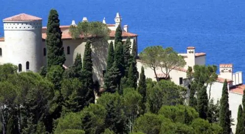 Una vista aerea di Villa Feltrinelli