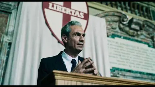 “Esterno Notte”, Bellocchio torna a esaminare una ferita storica mai rimarginata