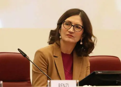 "Ha voltato le spalle agli italiani". Gelmini esce da Forza Italia