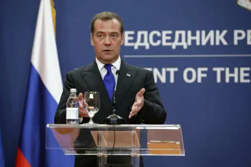 "Dubito che l’Ucraina esisterà tra un paio d’anni": parole choc di Medvedev