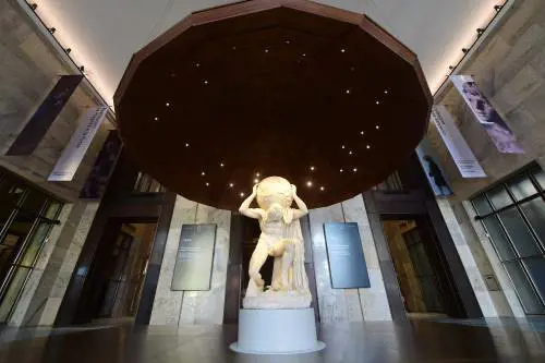 Viaggio nelle nuove Gallerie d’Italia a Napoli
