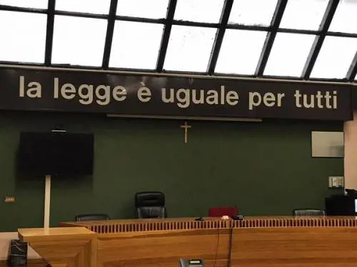 Cinquantamila euro per uccidere "mamma coraggio"