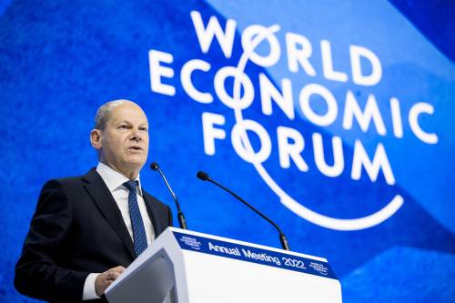 "Nessuna pace dettata da Mosca": Scholz fa la voce grossa contro lo Zar
