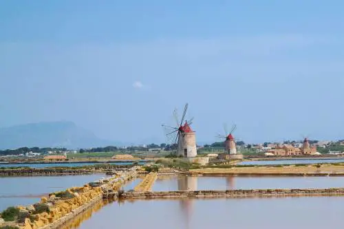 I mulini italiani: dove si trovano, le leggende e l'arte