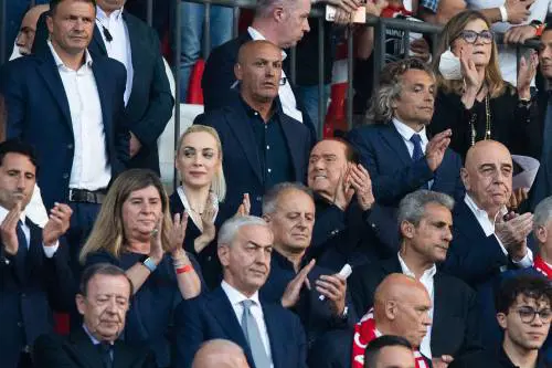 "Non è in vendita". Berlusconi smentisce la cessione del Monza