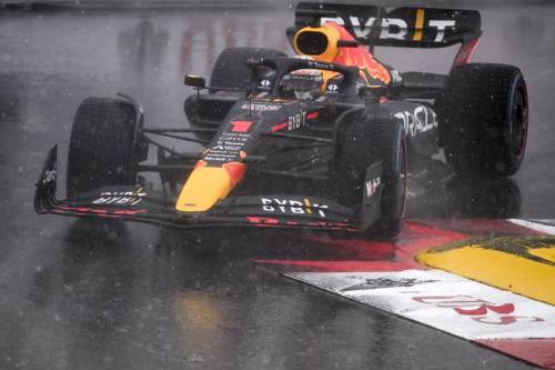 F1, Perez vince nel caos di Monaco. Leclerc solo 4°: errori fatali per la Ferrari