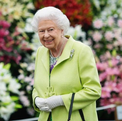 In ansia per la Regina: niente ritorno a Londra per nominare il premier