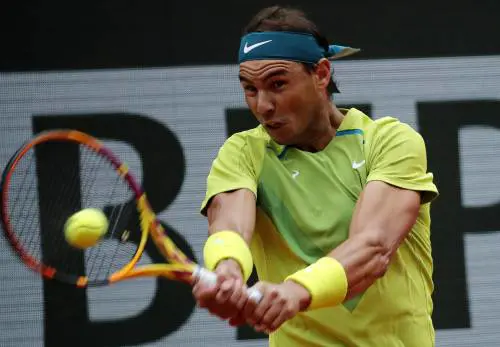 Infiltrazioni a Nadal. I ciclisti: "Lui sì, noi no"