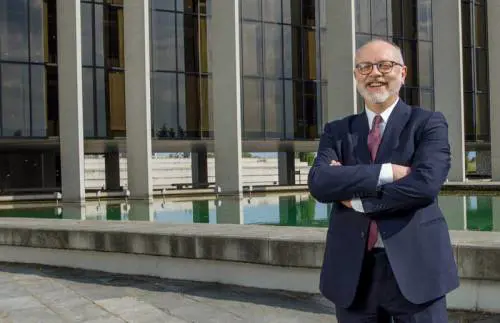 Mondadori torna nei fumetti e compra i manga giapponesi