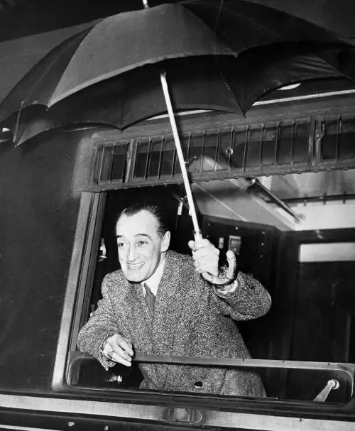 Napoli si "dimentica" di Totò