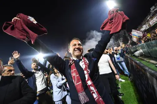 "Questo club sarà la tomba per molti": affondo del patron della Salernitana, cos'è successo