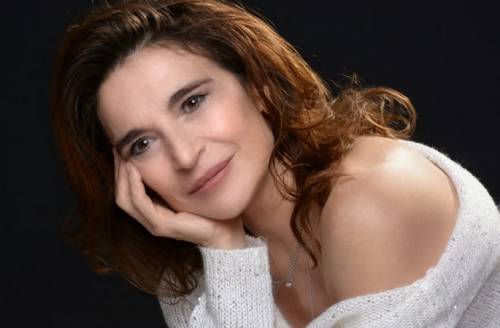 Lina Sastri: "Ho pagato la mia libertà con l'isolamento"