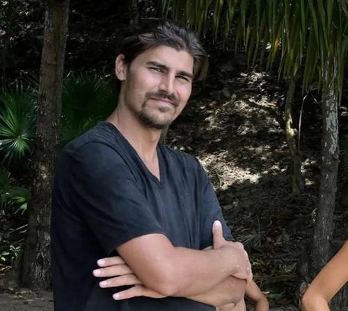 Marco Cucolo costretto a abbandonare l'Isola: "Problemi di salute"