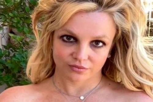 "Le rovino il matrimonio". L'ex di Britney Spears fa irruzione durante il rito