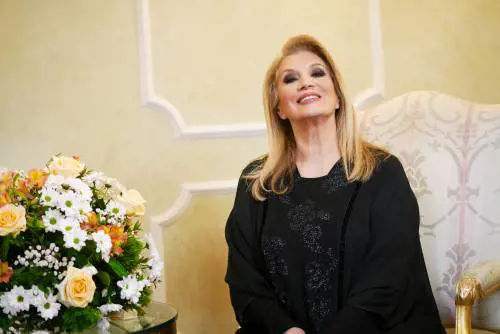 Il fratello morto, i rimpianti e lo "schifo della guerra": Iva Zanicchi senza freni