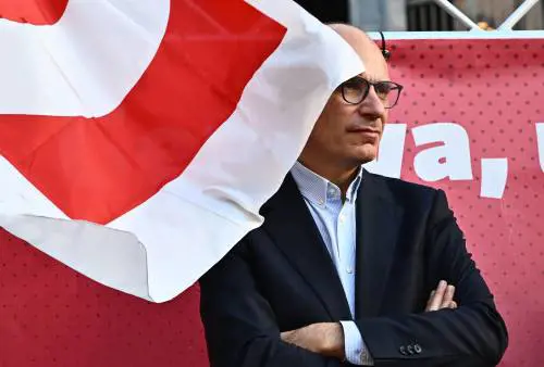 "Filocinesi e anti-italiani". Letta e Pd sotto tiro dopo il voto in Europa