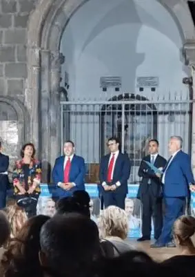 Comunali, caos a Palermo. Ecco il "nuovo" Di Maio: al fianco di Lady Mastella