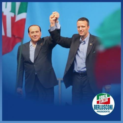 "Mi riconosco nell'anima liberale": Tosi aderisce a FI. Berlusconi: "Benvenuto"