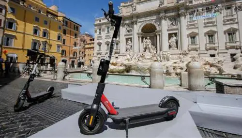 Ecco quali sono le nuove regole per i monopattini