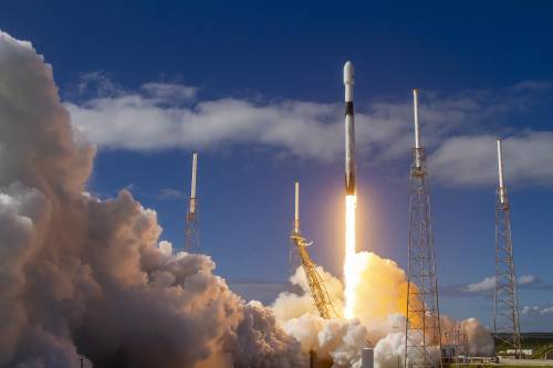 Si infiamma la sfida spaziale: ecco "l'arma" di Musk che preoccupa la Cina