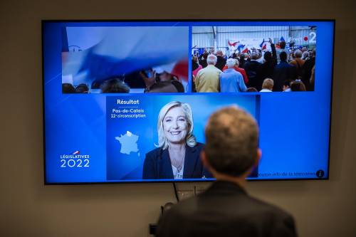 Le Pen fa il boom alle urne: "È il miglior risultato della nostra storia"
