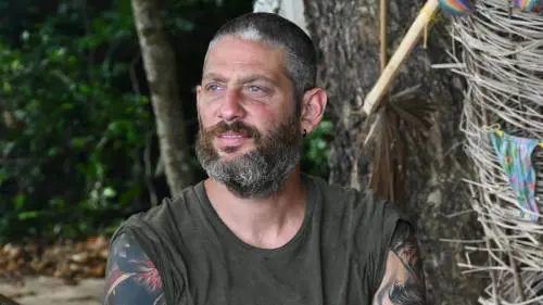 Isola, Tavassi lascia per infortunio a un passo dalla finale? Le sue condizioni