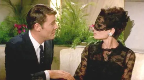 Come rubare un milione di dollari e vivere felici, attore nudo sul set del film con Audrey Hepburn