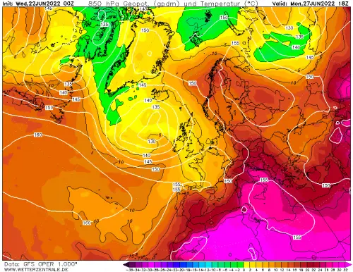 Caronte da record, punte di 43°C: quanto durerà il caldo (e dove colpirà)