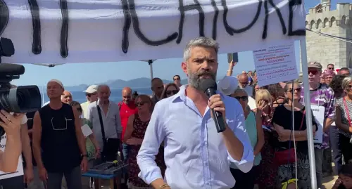 La destra che dice "No": "Perché non vogliamo il rigassificatore"