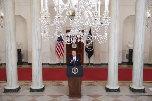 Biden: "Un giorno triste per gli Usa. Sull'aborto un tragico errore"