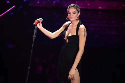 Da Elodie alla Ferragni: sarà il Festival delle "kompagne"