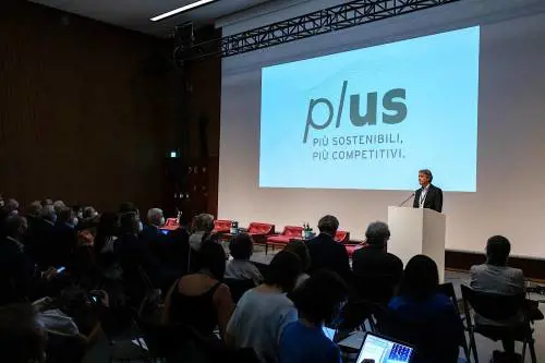 Federlegno, "impronte sostenibili" per rigenerare il futuro delle imprese