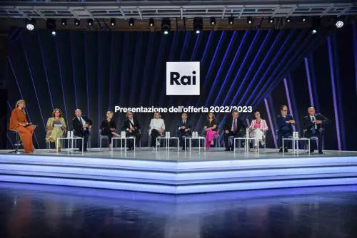 Morandi, Marcuzzi e Cattelan: la Rai svela i palinsesti