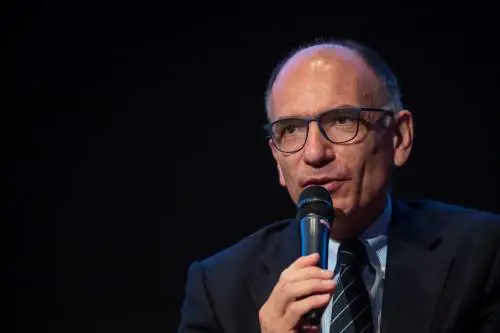 Un vocabolario che dovrebbe stare in soffitta