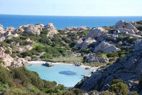 Caprera, la natura selvaggia dell'isola di Garibaldi