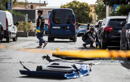 Far west Roma: assalto a portavalori, guardia giurata ferita