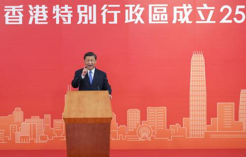 Xi Jinping celebra Hong Kong: "Modello un Paese, due sistemi" ha funzionato e deve continuare"