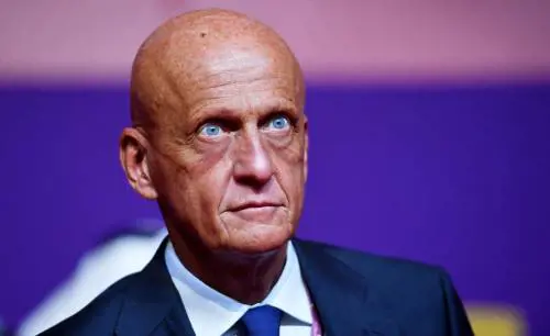 La Fifa vara il fuorigioco semiautomatico. Ma il problema è il... semi
