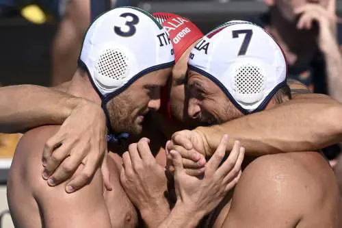 Mitico Settebello: affonda il Partenone per risalire sull'Olimpo