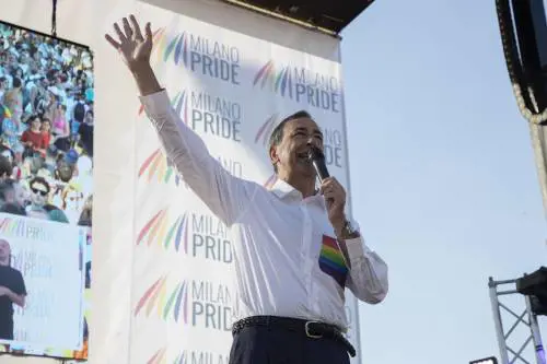 Per il Pride Sala contro la Regione "Errore non dare il suo patrocinio"