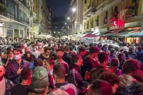 Spari all'alba in corso Como, feriti e arrestati due senegalesi