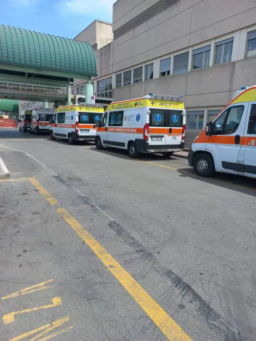 Mancano medici sulle ambulanze, in Puglia si teme per l'estate