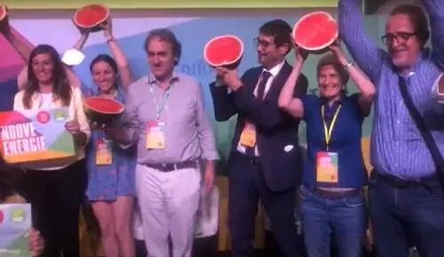 Dalle accuse al "cocomero": nasce il partito verde fuori e rosso dentro