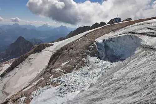 Marmolada, trovato il decimo corpo