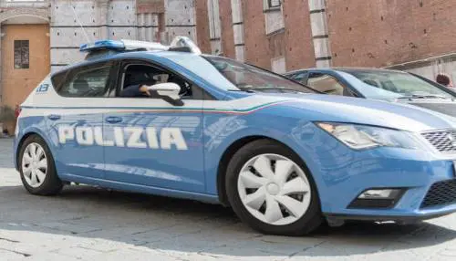 Una volante della polizia a La Spezia