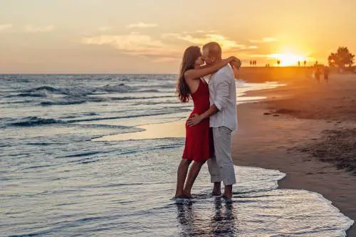 Giornata mondiale del bacio, perché baciarsi fa bene alla nostra salute