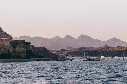 Muore a 6 anni in vacanza a Sharm. Il padre è grave