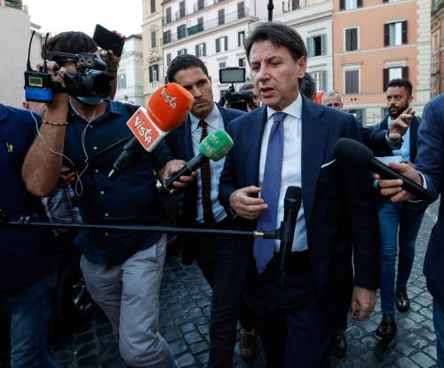 "Inizia il Papeete di Conte". Cosa può accadere nel M5S