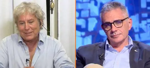 "I vaccinati si infettano", "Ma non muoiono". È scontro tra il virologo e il no vax